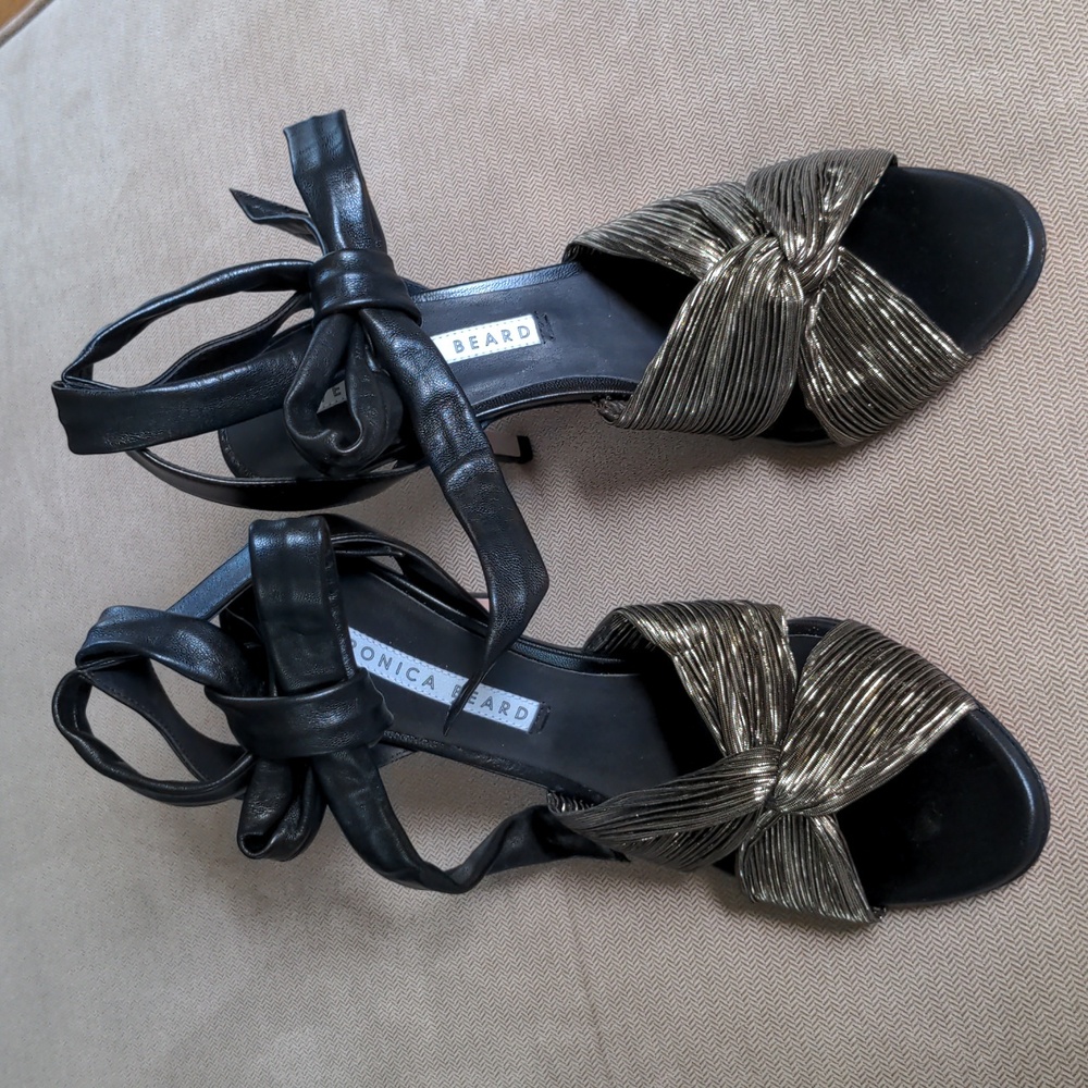 NWOT Veronica Beard Calida 4.25" Sandal Heel in Gold/Black Size 41 - Picture 3 of 10